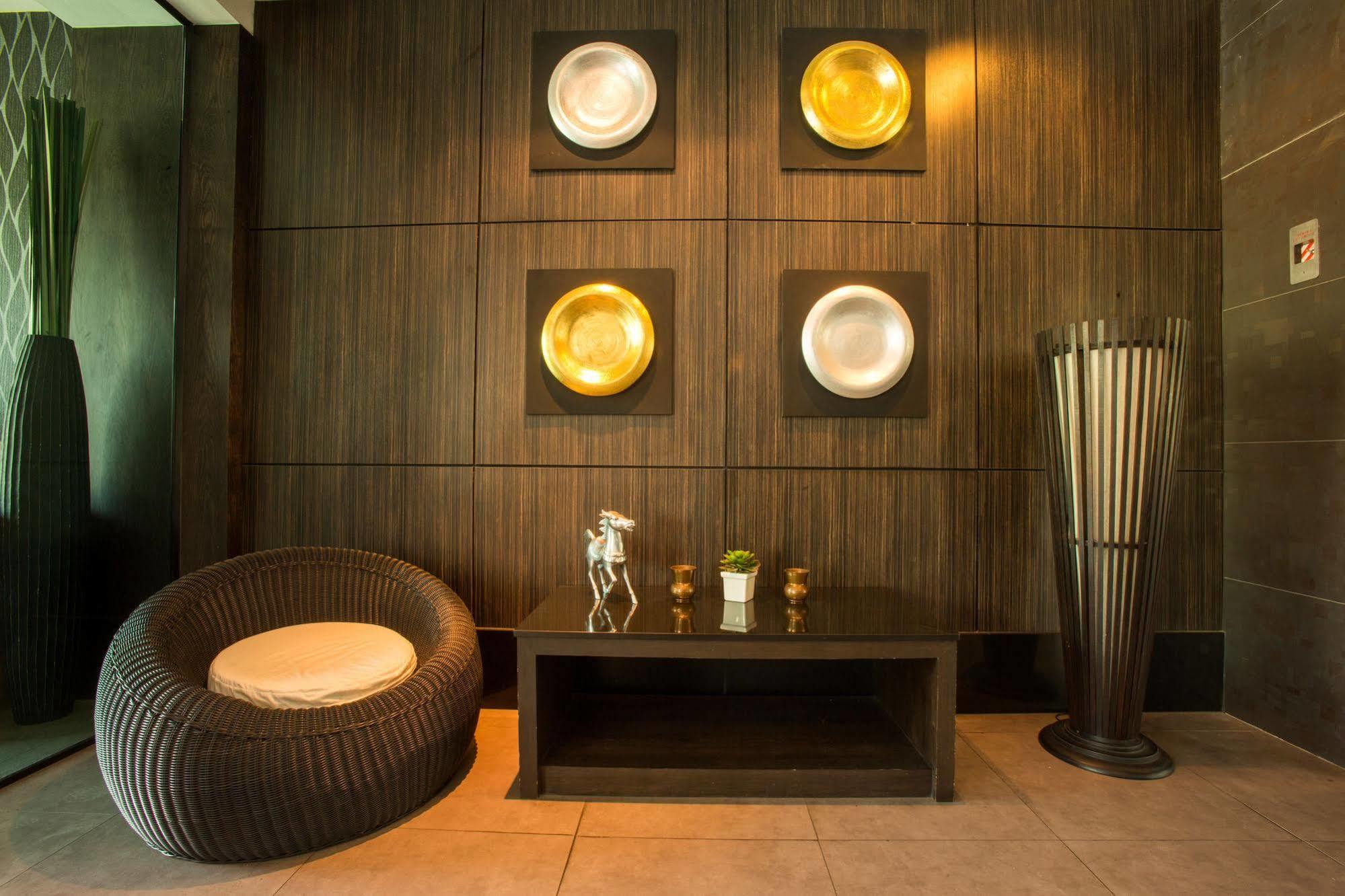 Inn Place Serviced Residence Pattaya Eksteriør bilde