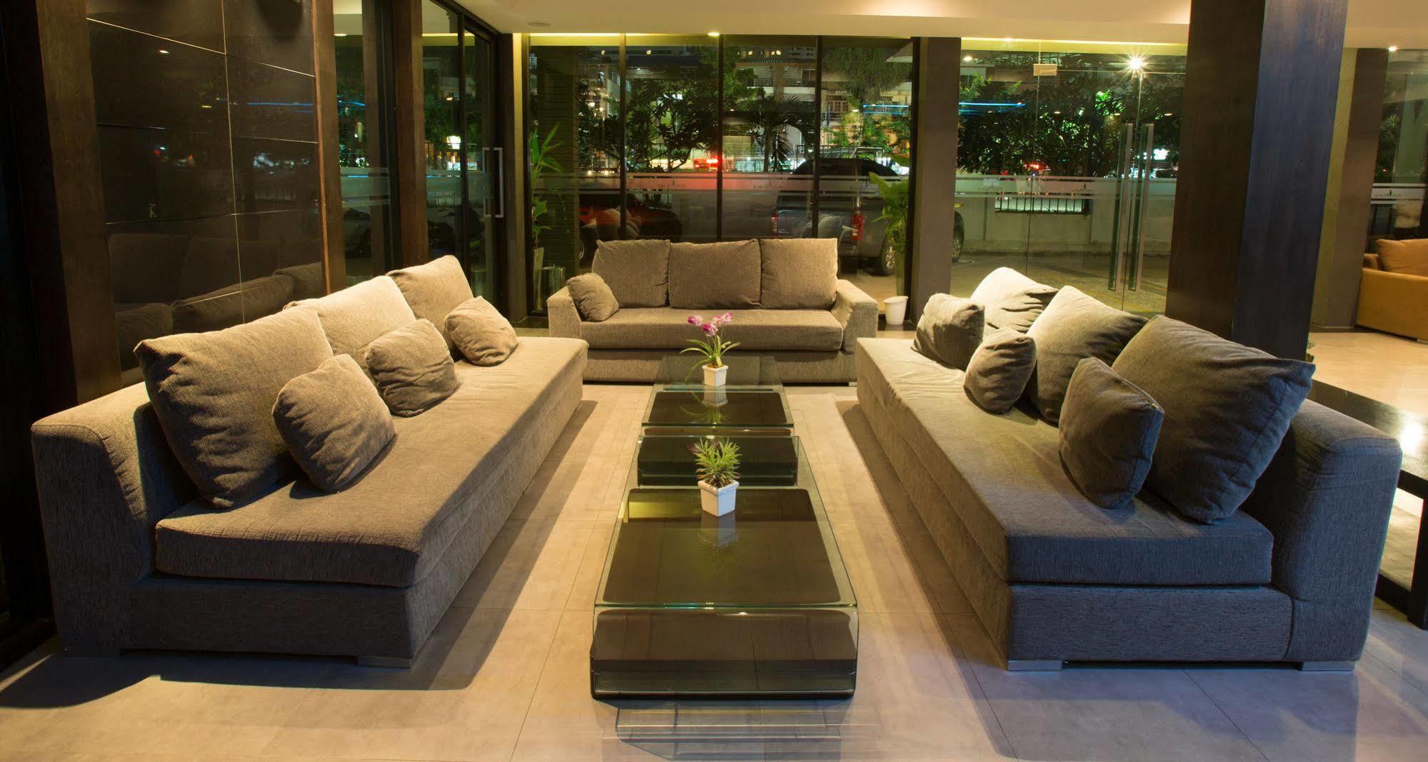 Inn Place Serviced Residence Pattaya Eksteriør bilde